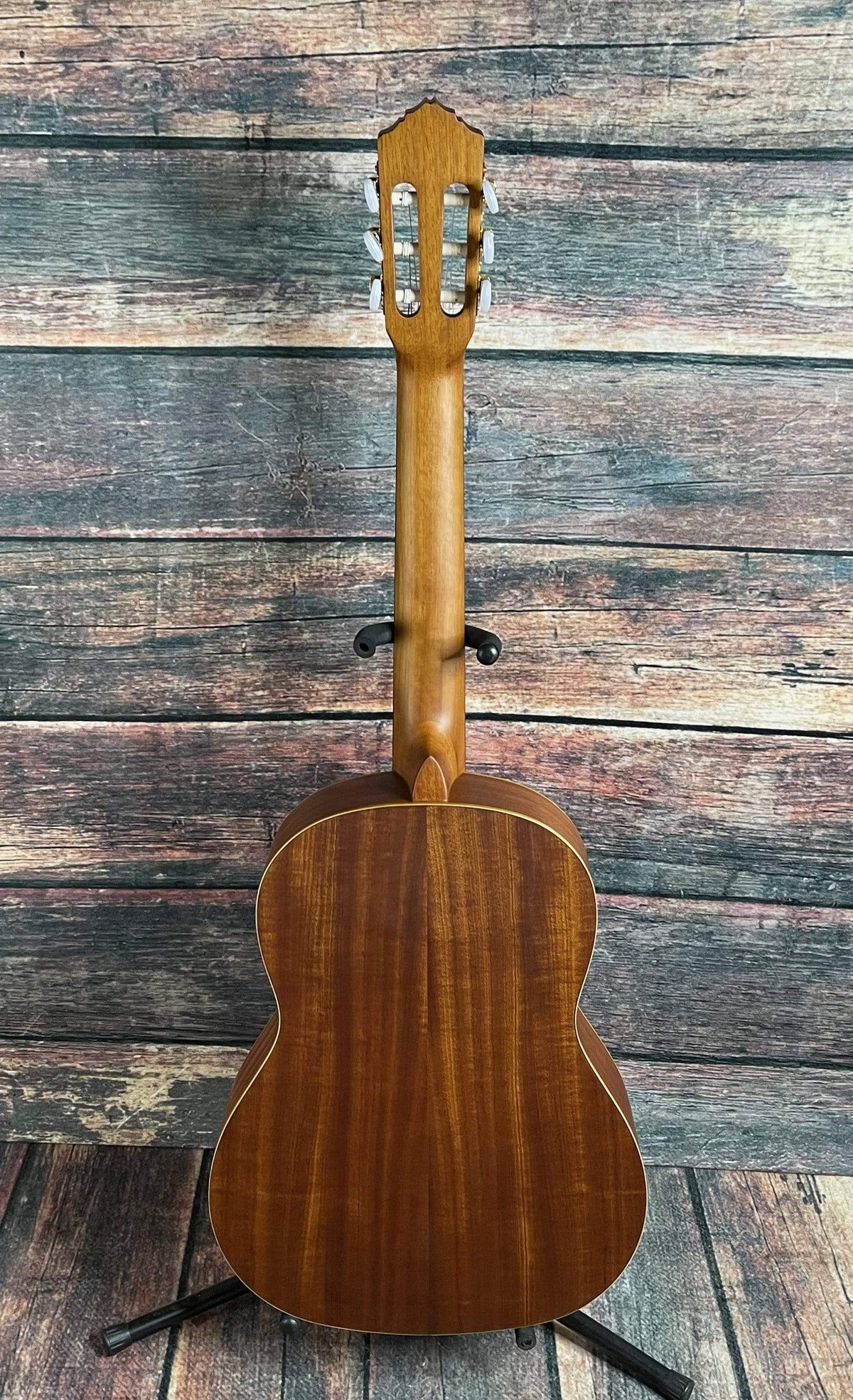 Ortega Classical Guitar Ortega Left Handed R131L Family Series Pro Nylon String Acoustic Guitar