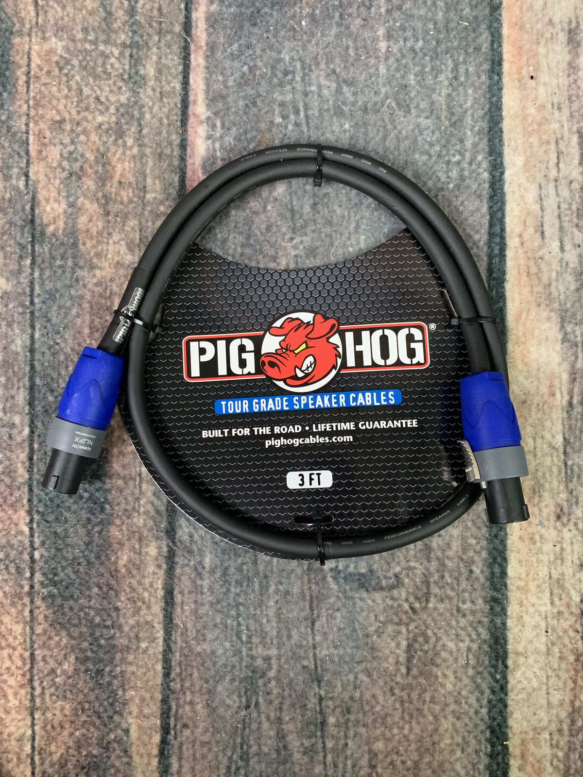 Pig Hog PHSC3SPK Speaker Cable, 3ft (14 gauge wire), Speakon to Speakon