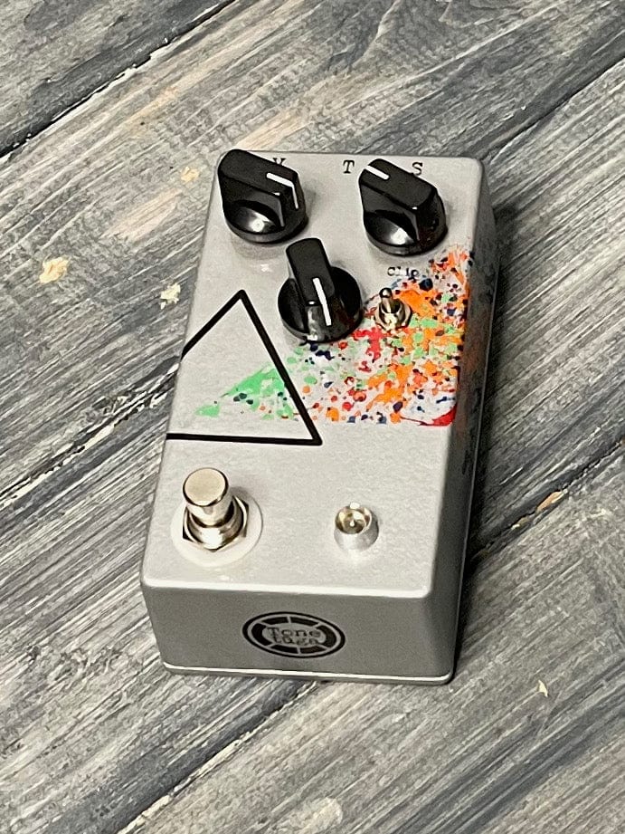 Tortuga FX pedal Used Tortuga FX Prysm Fuzz Pedal