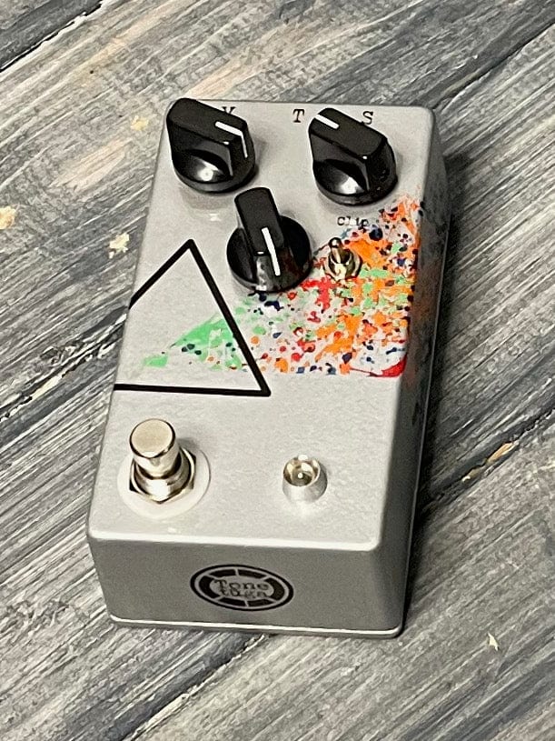 Tortuga FX pedal Used Tortuga FX Prysm Fuzz Pedal