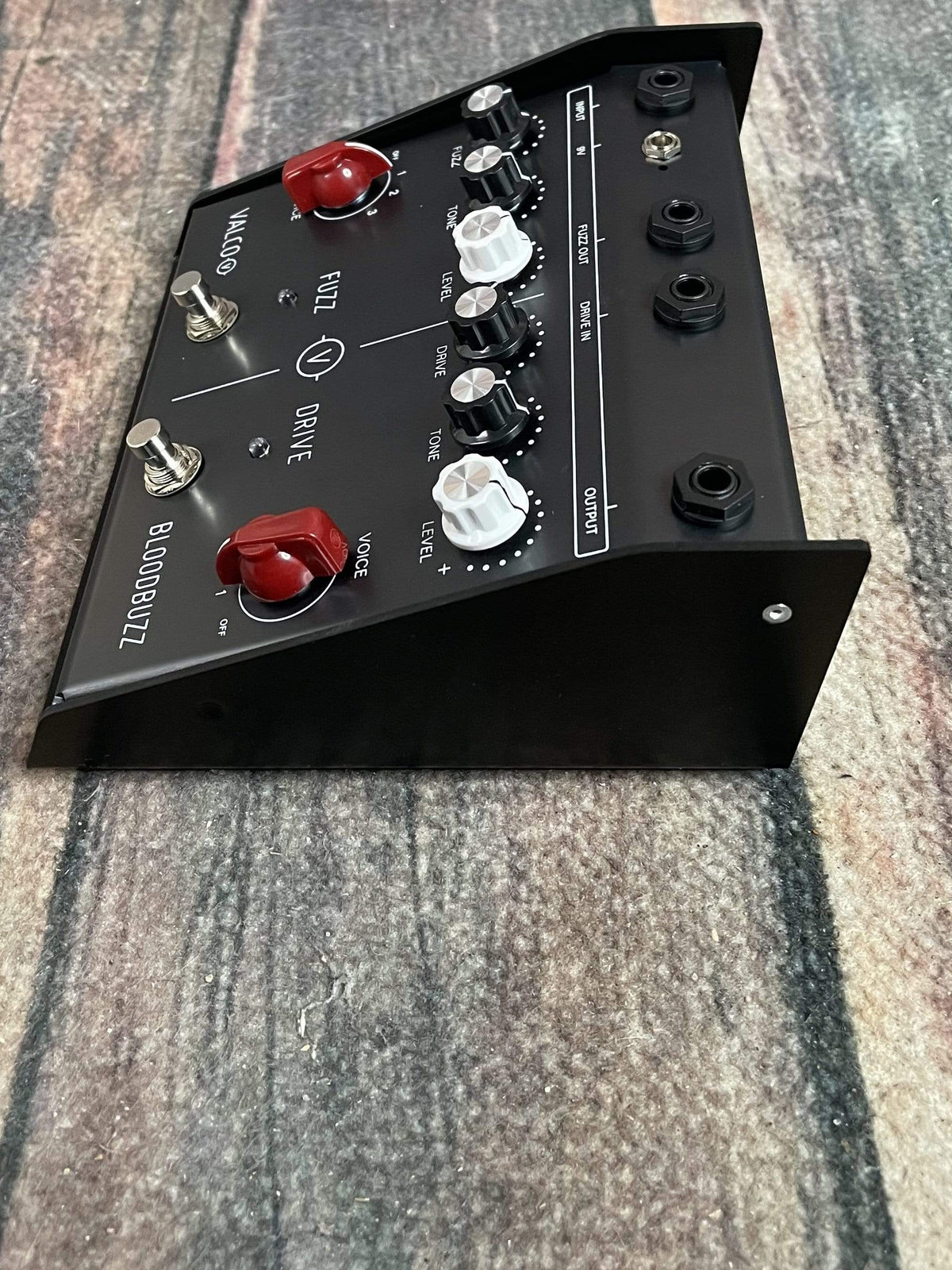 Valco pedal Valco Bloodbuzz Dual Channel  Fuzz / Overdrive Pedal